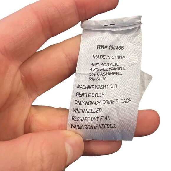 Market & Spruce Cashmere Silk Blend Sweater | Maroon Cable Knit Soft Luxury - Picture 4 of 8